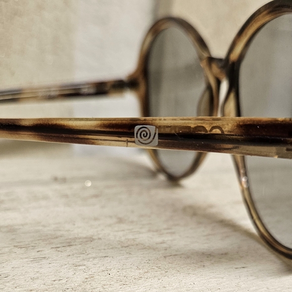 Vintage Oversized Round 70's Corning  Faux Tortoise Shell Eyeglasses 2023M Korea - Picture 3 of 10